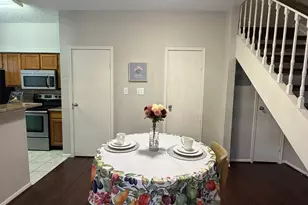 7575 Cambridge St, Houston, TX 77054 - Photo 11