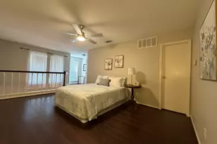 7575 Cambridge St, Houston, TX 77054 - Photo 23