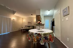 7575 Cambridge St, Houston, TX 77054 - Photo 5