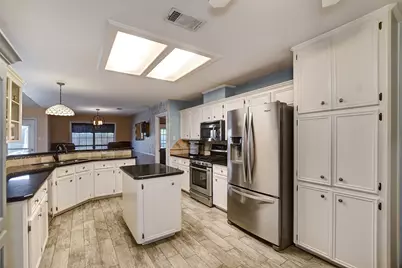 2804 Pueblo Court N, College Station, TX 77845 - Photo 17