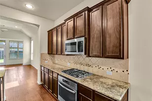 8163 Little Scarlet St, Conroe, TX 77385 - Photo 9
