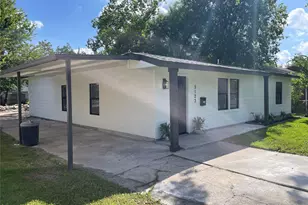 5123 Willow Glen Dr, Houston, TX 77033 - Photo 1