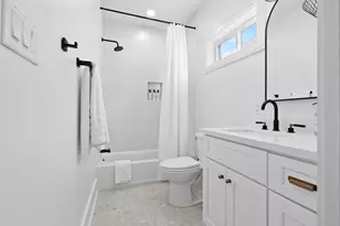 3807 Neptune, Galveston, TX 77554 - Photo 33