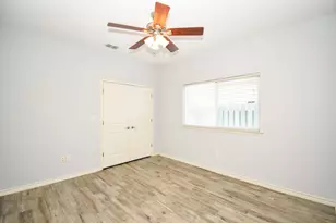 2711 Lakeview Dr, Rockport, TX 78382 - Photo 25
