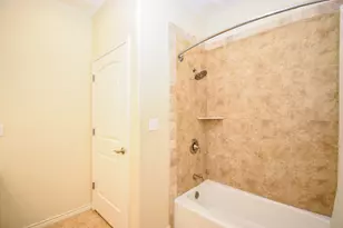 2711 Lakeview Dr, Rockport, TX 78382 - Photo 31