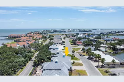 2711 Lakeview Drive, Rockport, TX 78382 - Photo 9