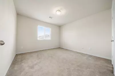 2990 Creek Falls Court, Pearland, TX 77581 - Photo 17