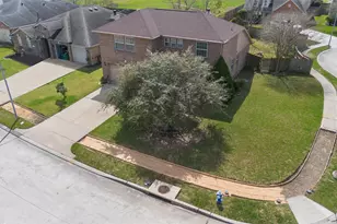 2990 Creek Falls Ct, Pearland, TX 77581 - Photo 23