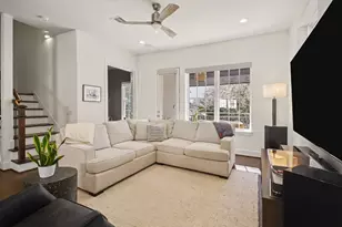 3507 Ridgeway Valley Ln, Houston, TX 77055 - Photo 9