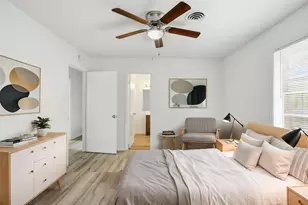 903 S Dula St, Alvin, TX 77511 - Photo 7