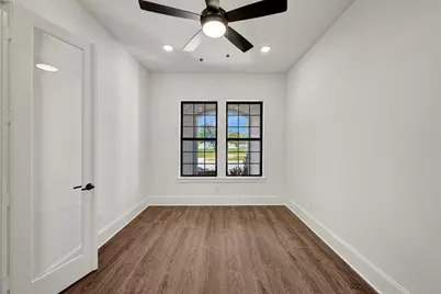 3420 Chestnut Colony Court, Conroe, TX 77385 - Photo 15