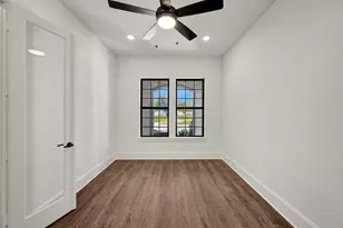 3420 Chestnut Colony Ct, Conroe, TX 77385 - Photo 15