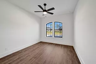 3420 Chestnut Colony Ct, Conroe, TX 77385 - Photo 17