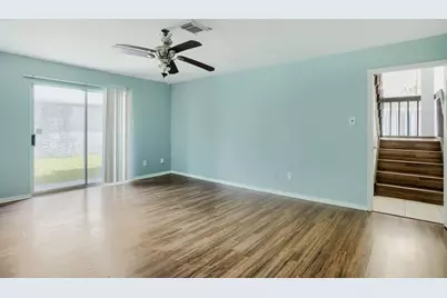 12410 Sungate Lane, Houston, TX 77071 - Photo 11