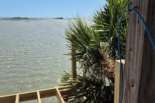 1823 Port O' Call St, Tiki Island, TX 77554 - Photo 9