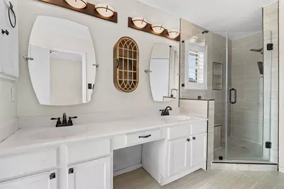 4826 Stone Bridge Street, Baytown, TX 77521 - Photo 7