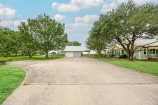 6440 Fm 332, Brenham, TX 77833 - Photo 7