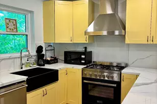 2306 Hialeah Dr, Houston, TX 77018 - Photo 7