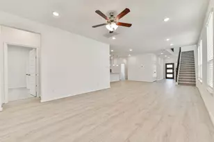 15515 Foresail Ln, Houston, TX 77053 - Photo 7