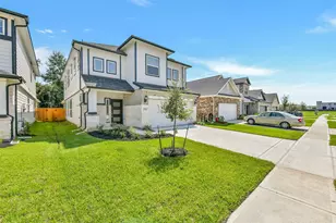 15515 Foresail Ln, Houston, TX 77053 - Photo 3