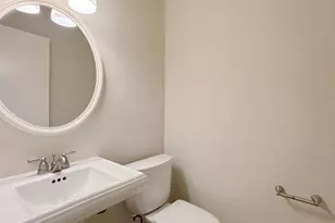 2400 N Braeswood Blvd, Houston, TX 77030 - Photo 9