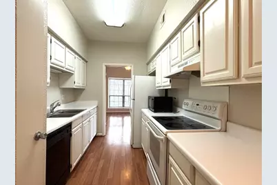 2400 N Braeswood Boulevard #329, Houston, TX 77030 - Photo 7