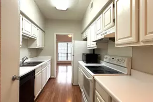 2400 N Braeswood Blvd, Houston, TX 77030 - Photo 7