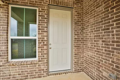 4558 Pinehurst Trace Drive, Pinehurst, TX 77362 - Photo 3