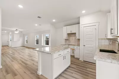 4558 Pinehurst Trace Drive, Pinehurst, TX 77362 - Photo 15