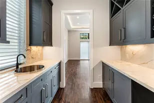 3202 Glen Haven Blvd, Houston, TX 77025 - Photo 9