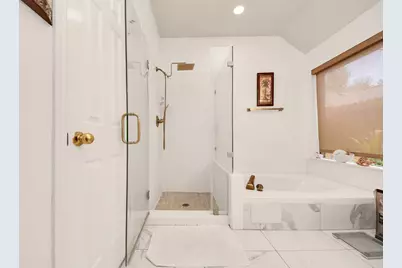7615 Clover Canyon Circle Circle, Houston, TX 77095 - Photo 21