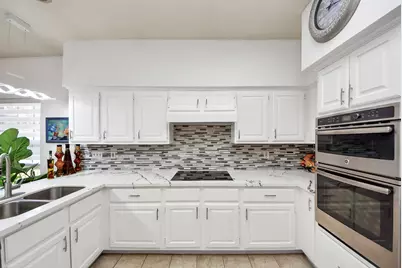 7615 Clover Canyon Circle Circle, Houston, TX 77095 - Photo 11