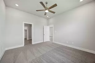 207 Rose Laurel Dr, Alvin, TX 77511 - Photo 19
