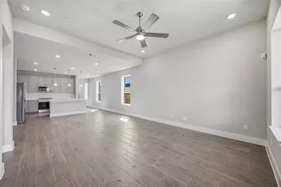 207 Rose Laurel Drive, Alvin, TX 77511 - Photo 17