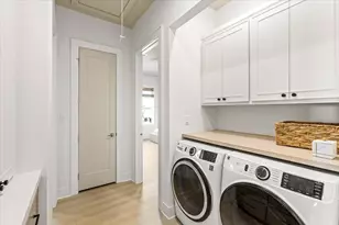 950 Sue Dr, Crystal Beach, TX 77650 - Photo 33