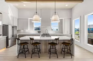 950 Sue Dr, Crystal Beach, TX 77650 - Photo 15