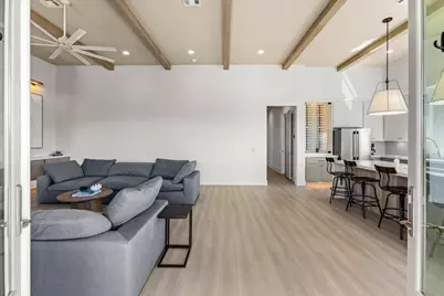 950 Sue Drive, Crystal Beach, TX 77650 - Photo 7