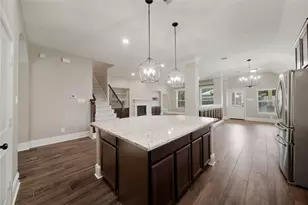 1215 Jake Springs Court, Spring, TX 77386 - Photo 7