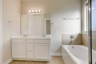 606 Sabinal St, Webster, TX 77598 - Photo 17