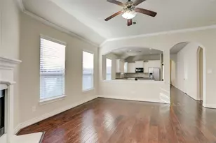 606 Sabinal St, Webster, TX 77598 - Photo 11