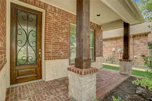 606 Sabinal St, Webster, TX 77598 - Photo 3