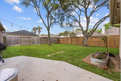 2026 Pembroke Bay Drive, League City, TX 77573 - Photo 37