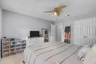 2026 Pembroke Bay Dr, League City, TX 77573 - Photo 35