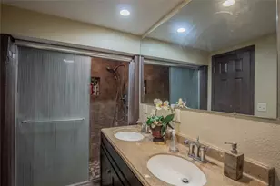 202 Willie Cook St, Livingston, TX 77351 - Photo 35