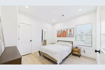 805 Brooks Street #B, Houston, TX 77009 - Photo 19