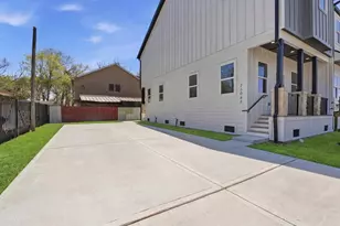 2306 Langley Rd, Houston, TX 77093 - Photo 7