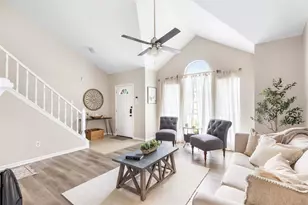4922 Dobbin Springs Ln, Kingwood, TX 77345 - Photo 5