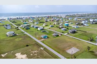 4016 2nd Street, Galveston, TX 77554 - Photo 7
