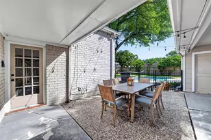 1638 Fall Valley Dr, Houston, TX 77077 - Photo 43