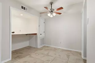 7200 Clarewood Dr, Houston, TX 77036 - Photo 3